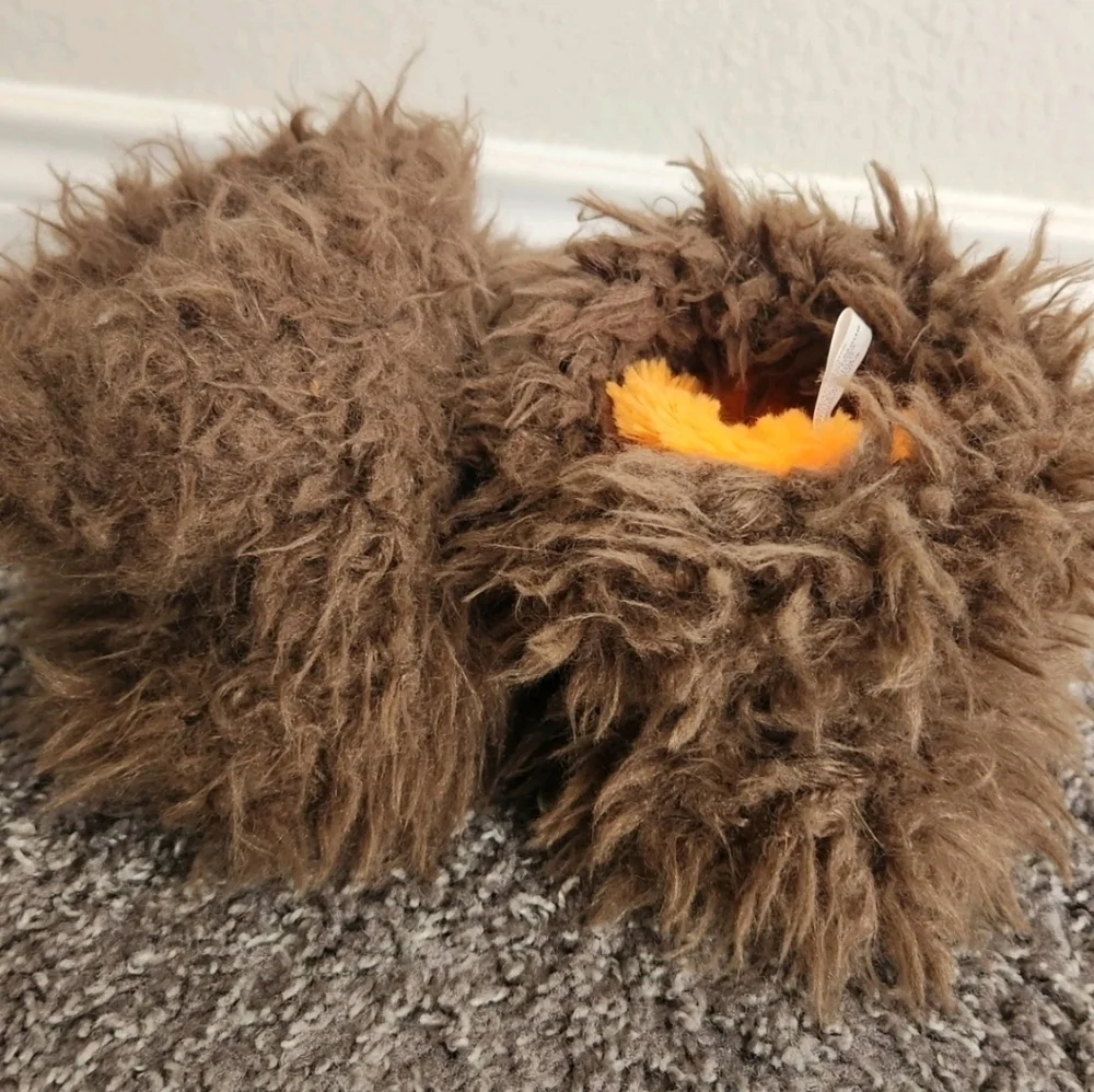 Kids Bigfoot Furry Monster Feet Brown Faux Fur Home Slippers Youth L 2-3